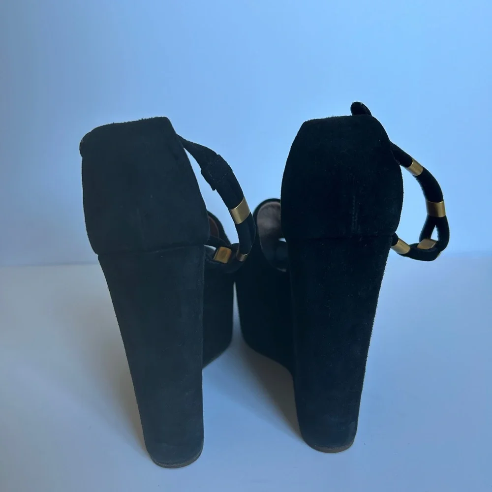Chloe size 36 Black suede Wedge platforms w gold detail and snap - Picture 6 of 7
